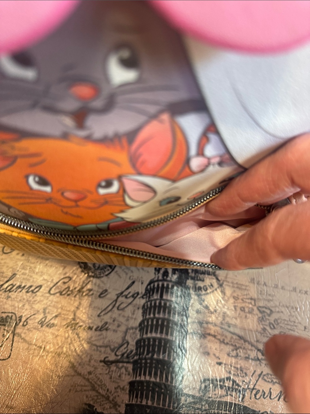 NWT Loungefly Disney The Aristocats Kitten Basket Mini Backpack - Picture 14 of 14